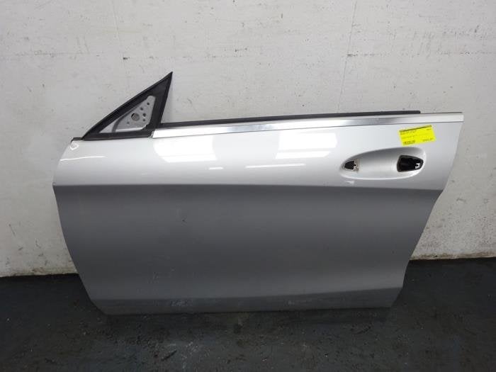 Portière 4portes avant gauche d'un Mercedes CLA (761), 3 mois de garantie, Utilisé, Porte, -