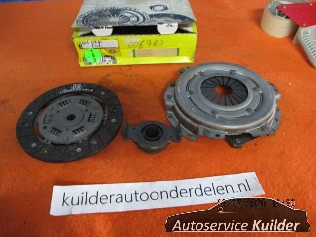 Koppelingset Fiat 127 sport Uno Lania Y10 LUK, Autos : Pièces & Accessoires, Neuf, Fiat, -, -
