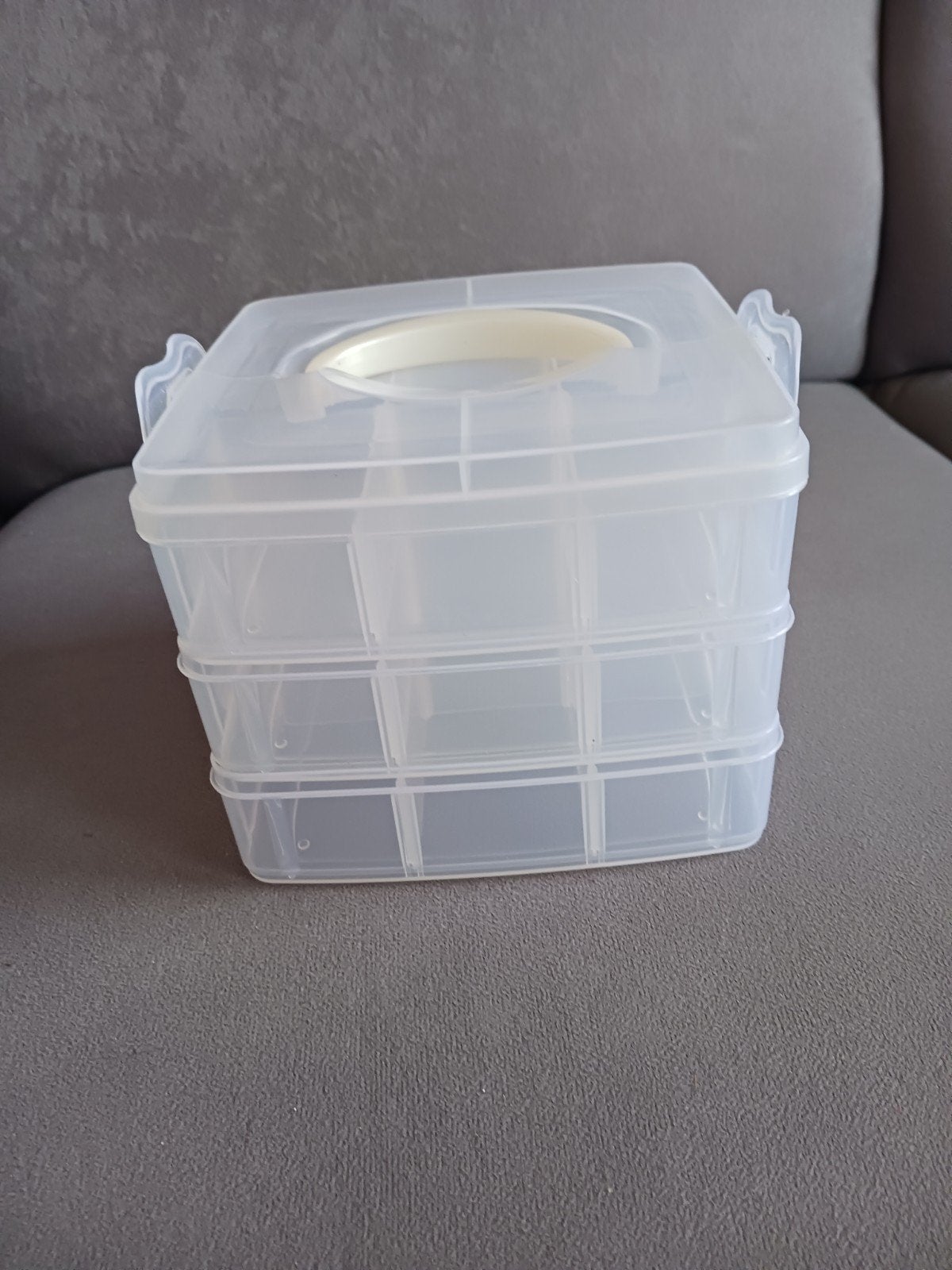 Boîte de rangement pour petits objets, Plastique, Enlèvement ou Envoi, Utilisé, Outillage ou Accessoires