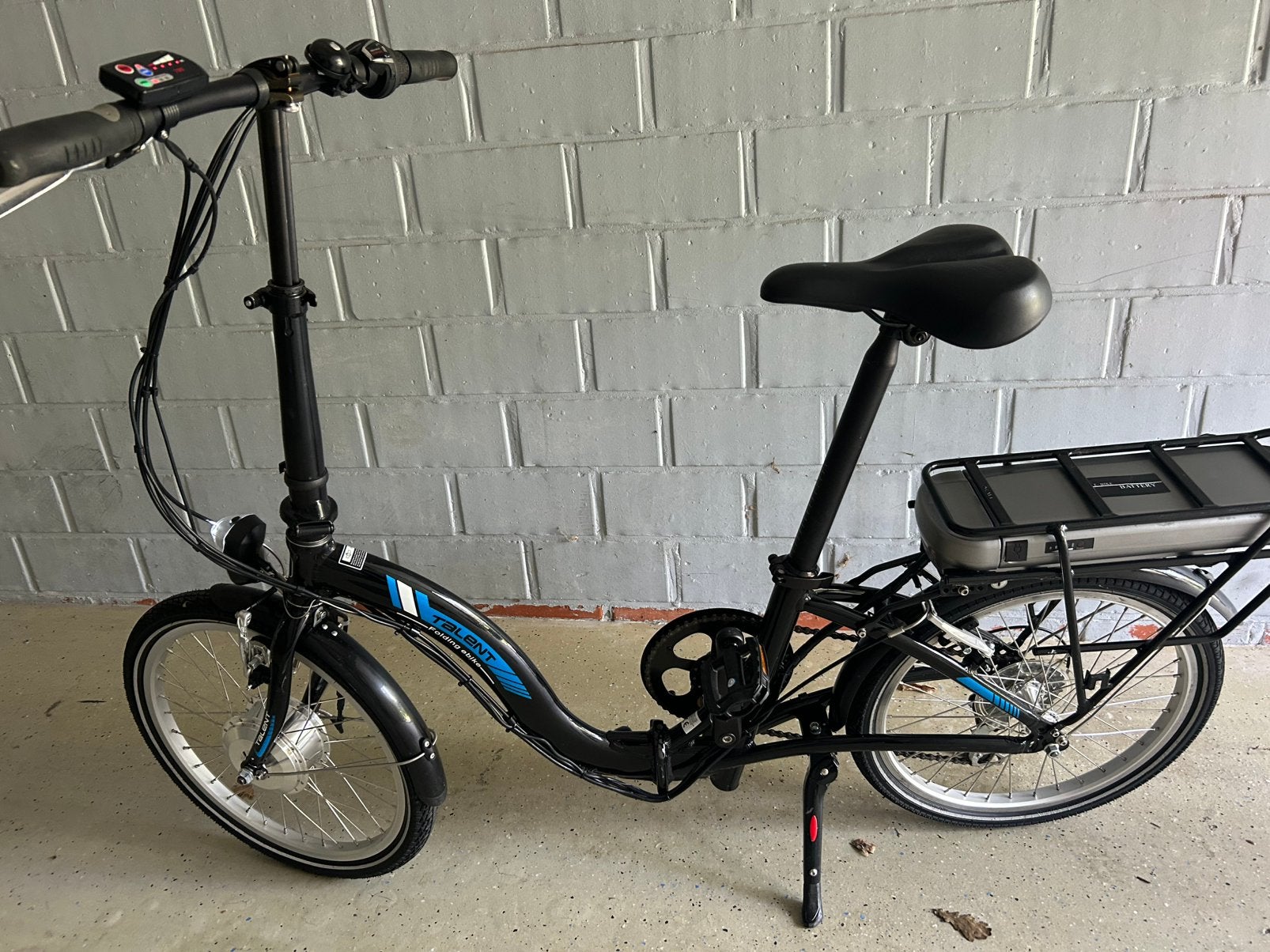 Elektrisch Plooifiets talent, Ophalen, Zo goed als nieuw