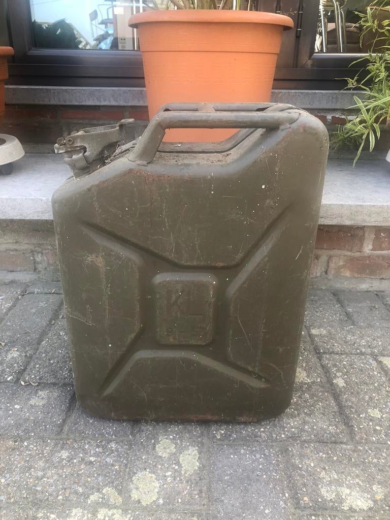 Jerrycan metaal 20 Liter, Ophalen