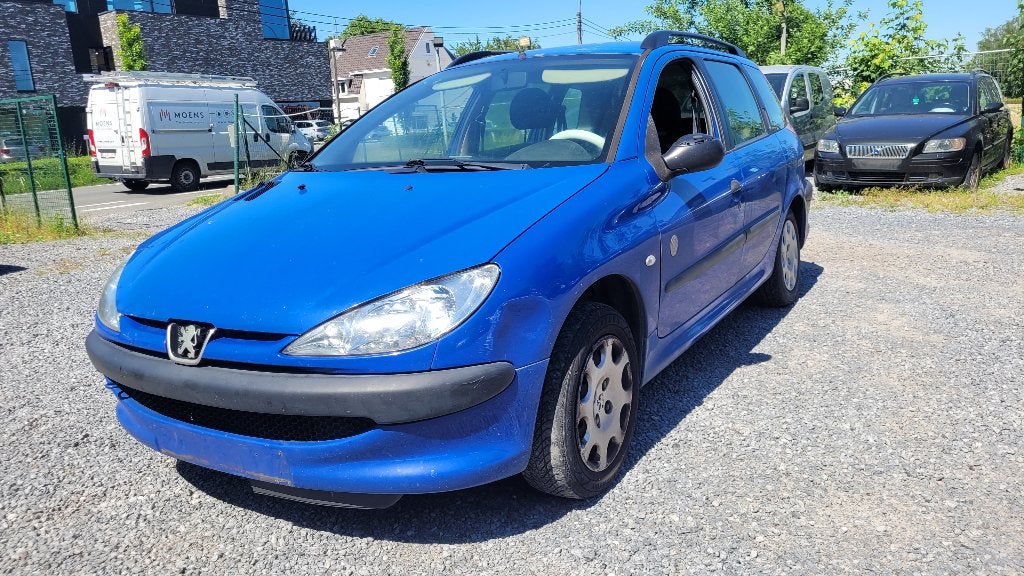 peugeot 206 1.1i TREKHAAK 2005, Autos, 1124 cm³, Achat, Entreprise, Boîte manuelle