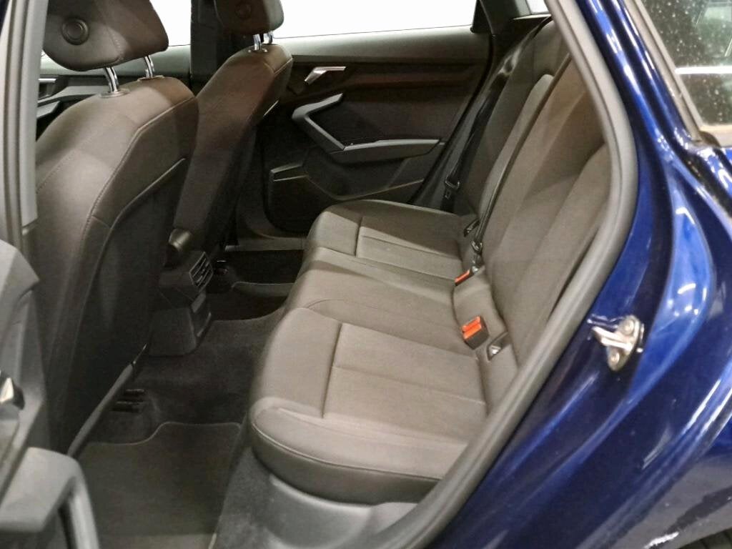 Audi A3 40 TFSIe - ATTRACTION PACK BUSINESS, 0 min, https://public.car-pass.be/vhr/c3aac15a-9527-41a3-86f2-6f4dd94cba13, 5 zetels
