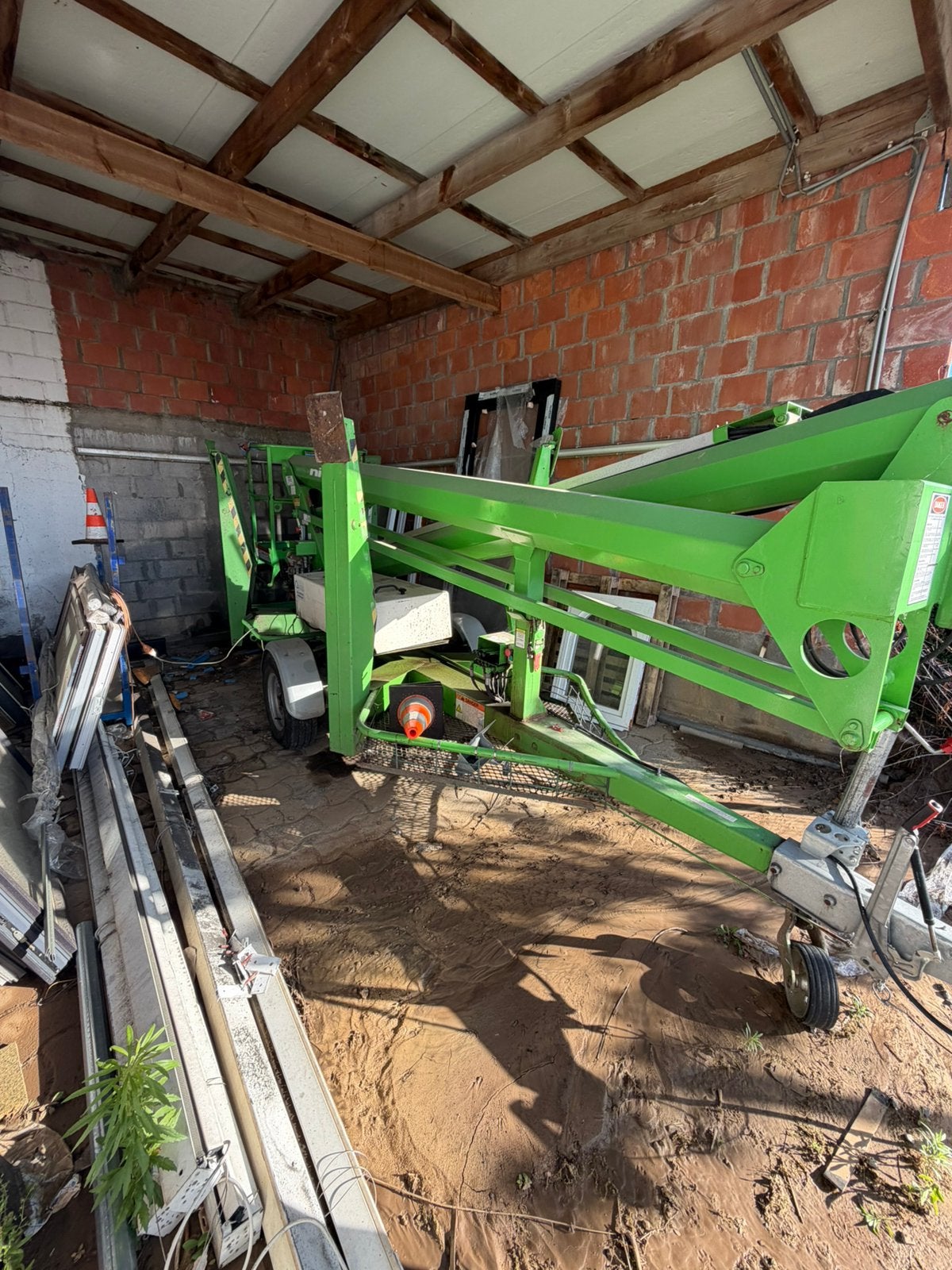 Nacelle de travail aérienne Niftylift 170 HDC, Enlèvement