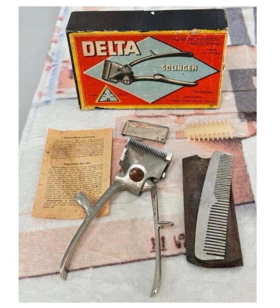 1951 - Tondeuse à main ancienne Delta Solingen complète, Antiquités & Art, Antiquités | Outils & Instruments, Enlèvement ou Envoi
