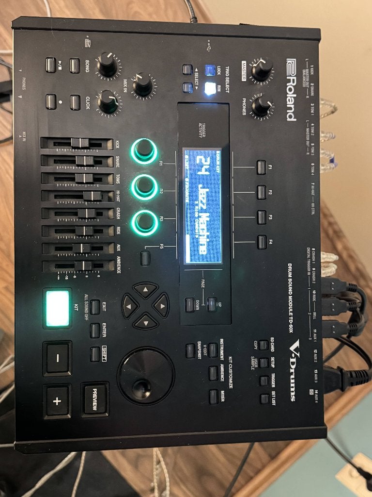 Roland VAD706 elektrische drum, Muziek en Instrumenten, Ophalen, Zo goed als nieuw, Roland, Elektronisch