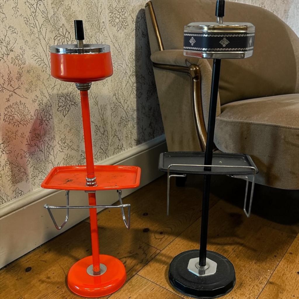 vintage metalen  staanasbak jaren 70, Antiek en Kunst, Antiek | Woonaccessoires, Verzenden