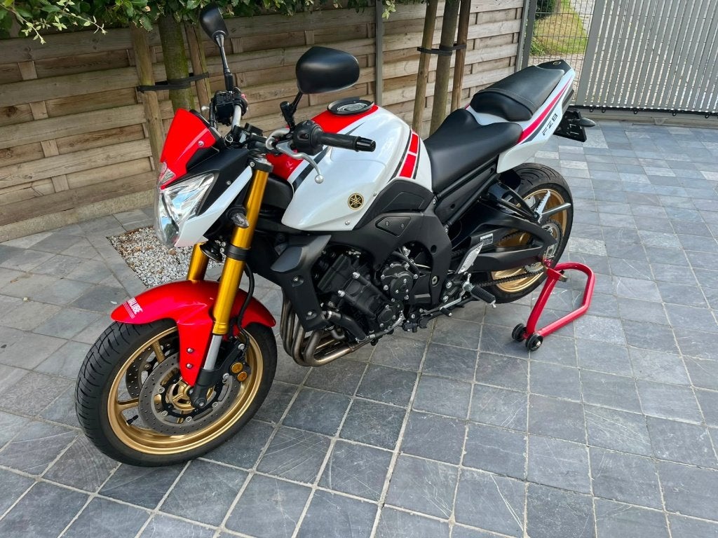 Yamaha FZ 8 **Anniversary Edition** 13000km!!!**Topstaat!!*, Motoren, 4 cilinders, Motorrijbewijs A, Meer dan 35 kW, 779 cc