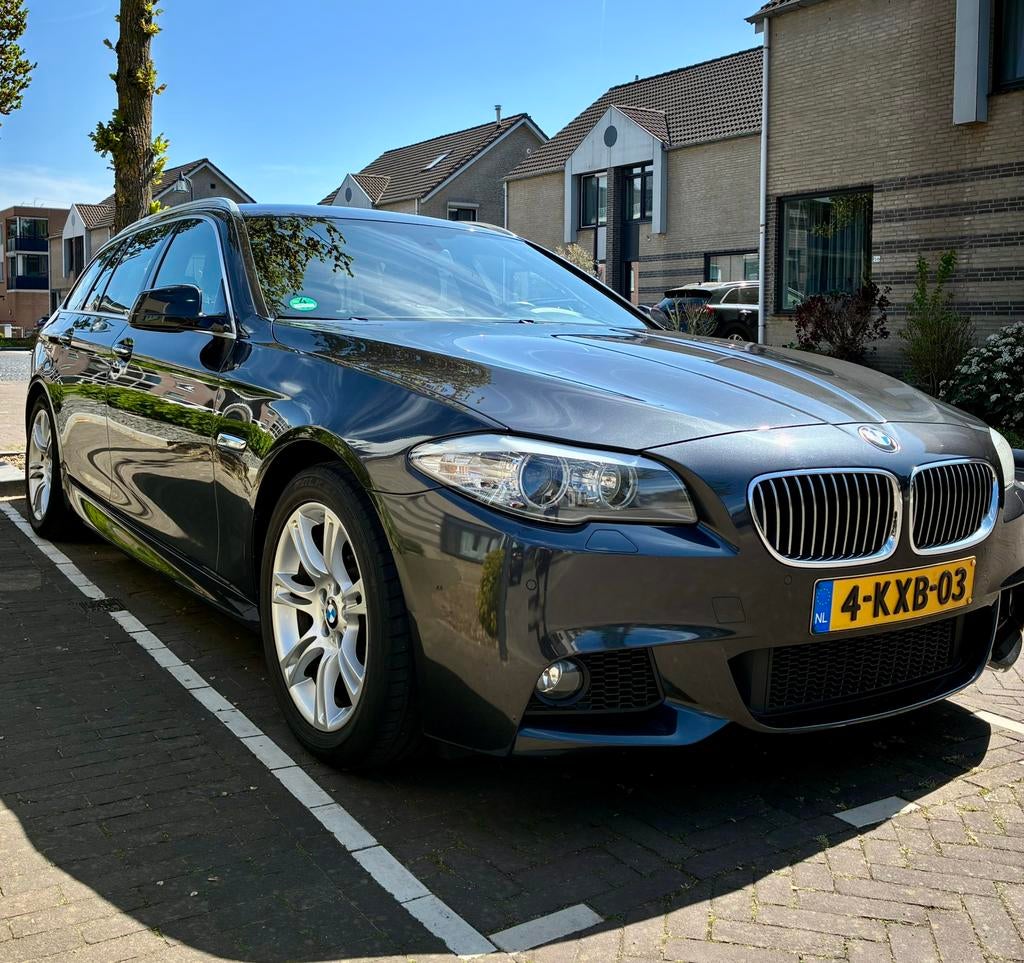 Nederlandse BMW 5-serie Touring 520I M Sport Pakket, Autos, Euro 5, Noir, 5 portes, Break