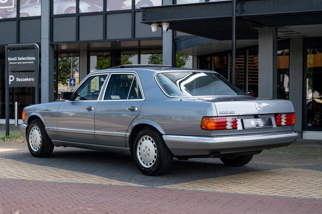 Mercedes-Benz S-Klasse 300SE (bj 1987, automaat), Auto's, 179 pk, Zwart, Bedrijf, Berline