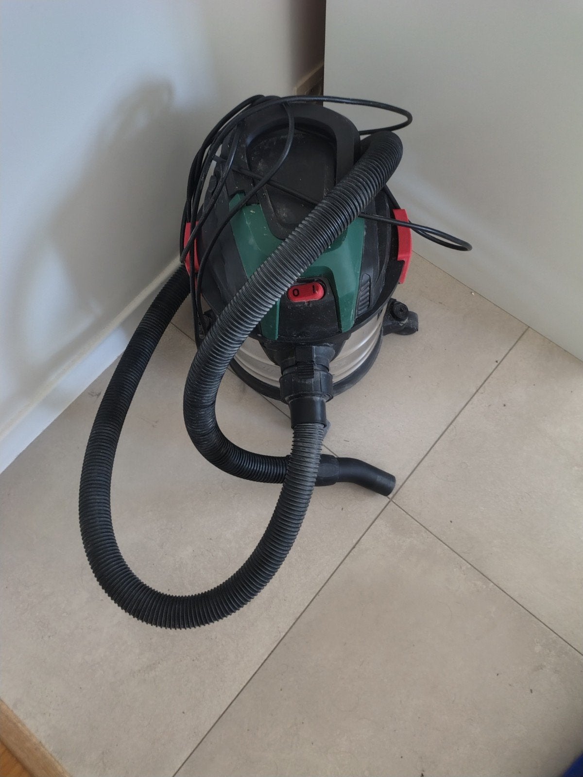 Aspirateur industriel Parkside PWD 12B1 1200W, Enlèvement