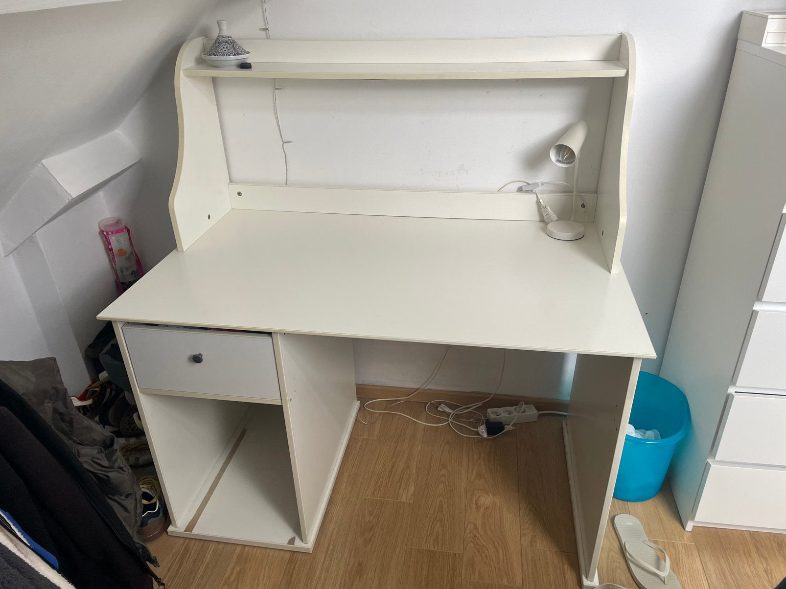 Bureau blanc IKEA, Bureau d'écolier, Enlèvement, Utilisé, IKEA