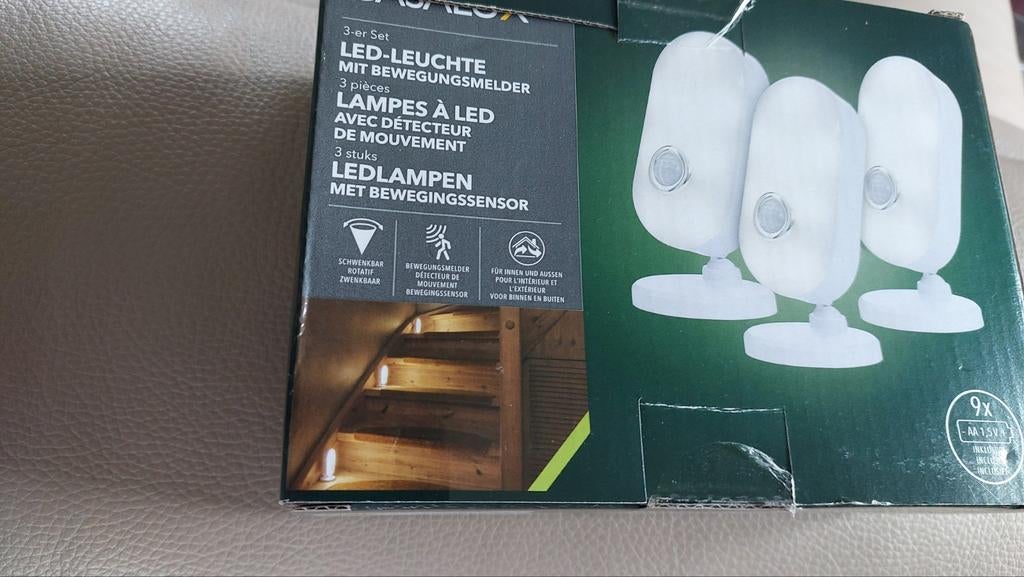 Led lampen met bewegingsmelder, Ophalen of Verzenden, Bewegingsdetectiesensor, Nieuw, Draadloos