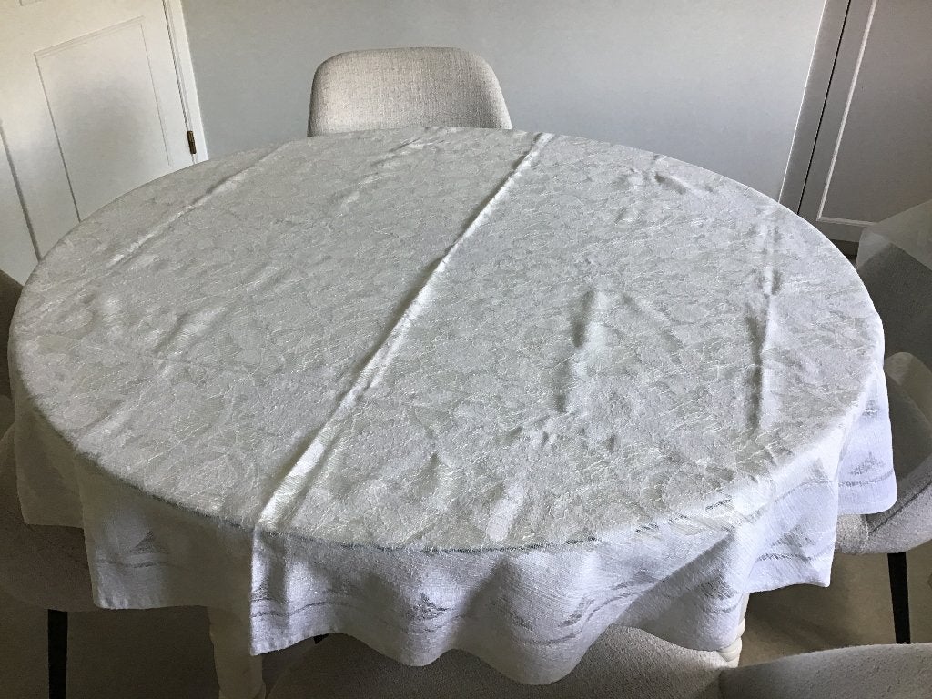 rond tafellaken 140 cm, Rond, Ophalen of Verzenden, Zo goed als nieuw, Polyester