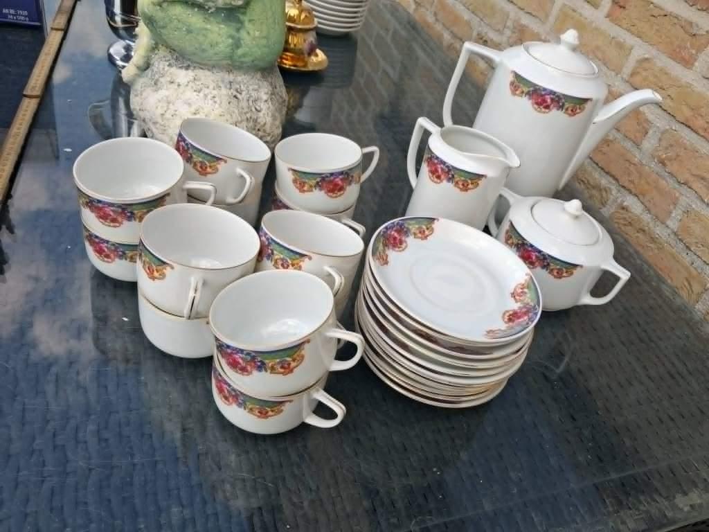oud servies met bloem merk victoria - bieden, Antiek en Kunst, Antiek | Servies compleet, Ophalen