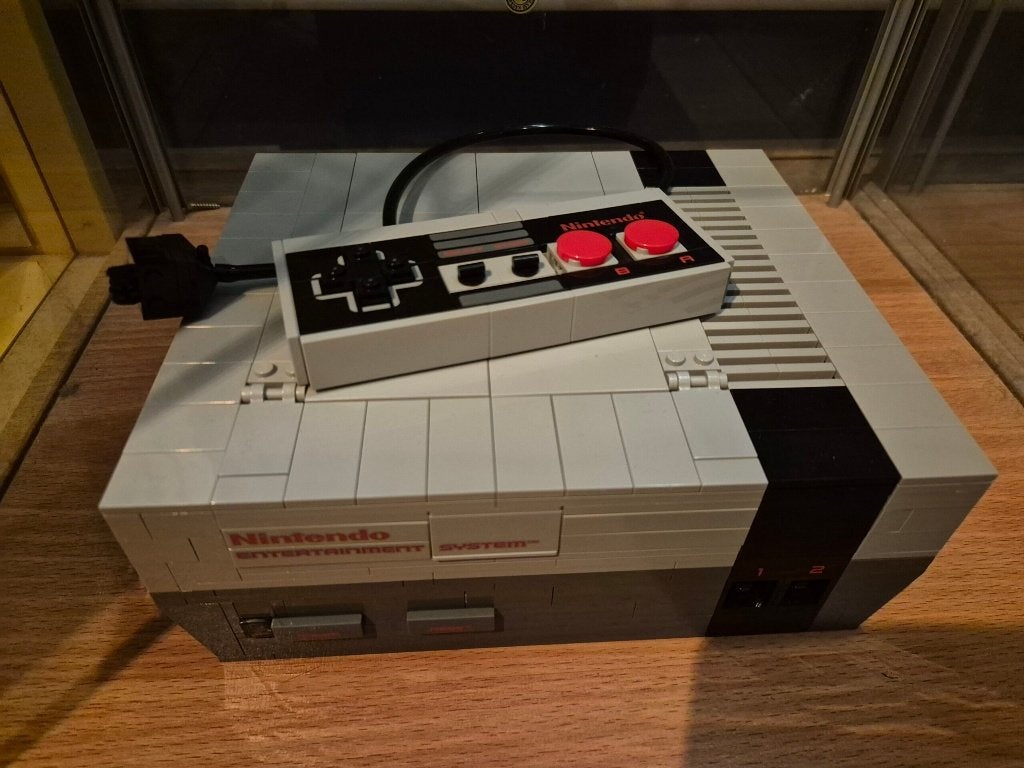 Lego Nintendo Entertainment System #71374 (Gebruik), Envoi, Utilisé, Boîte incluse, Lego