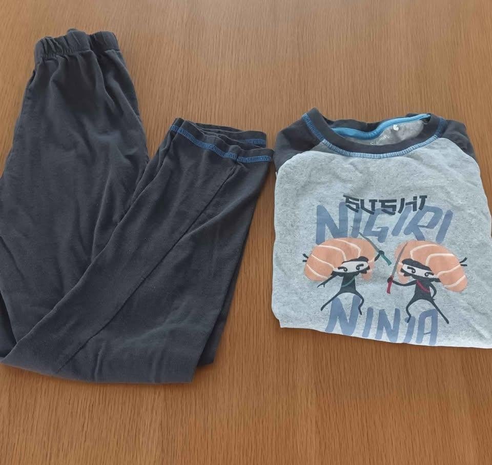 Pyjama garçon manches longues 12 ans, Enfants & Bébés, Enlèvement, Garçon