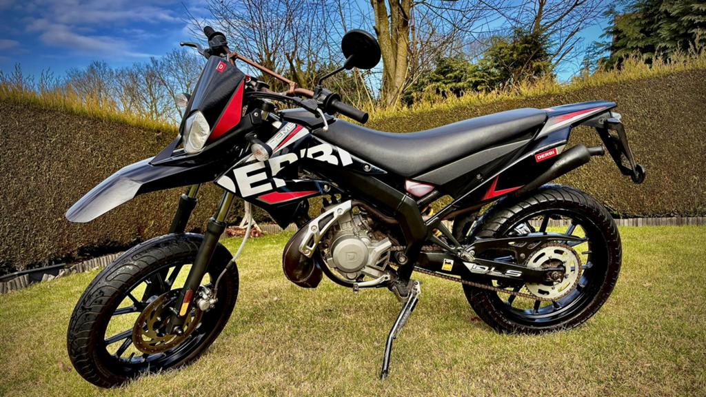 Derbi Senda Xtreme 2016, Fietsen en Brommers, Brommers | Derbi, Ophalen, 6 versnellingen, Gebruikt, Klasse B (45 km/u)
