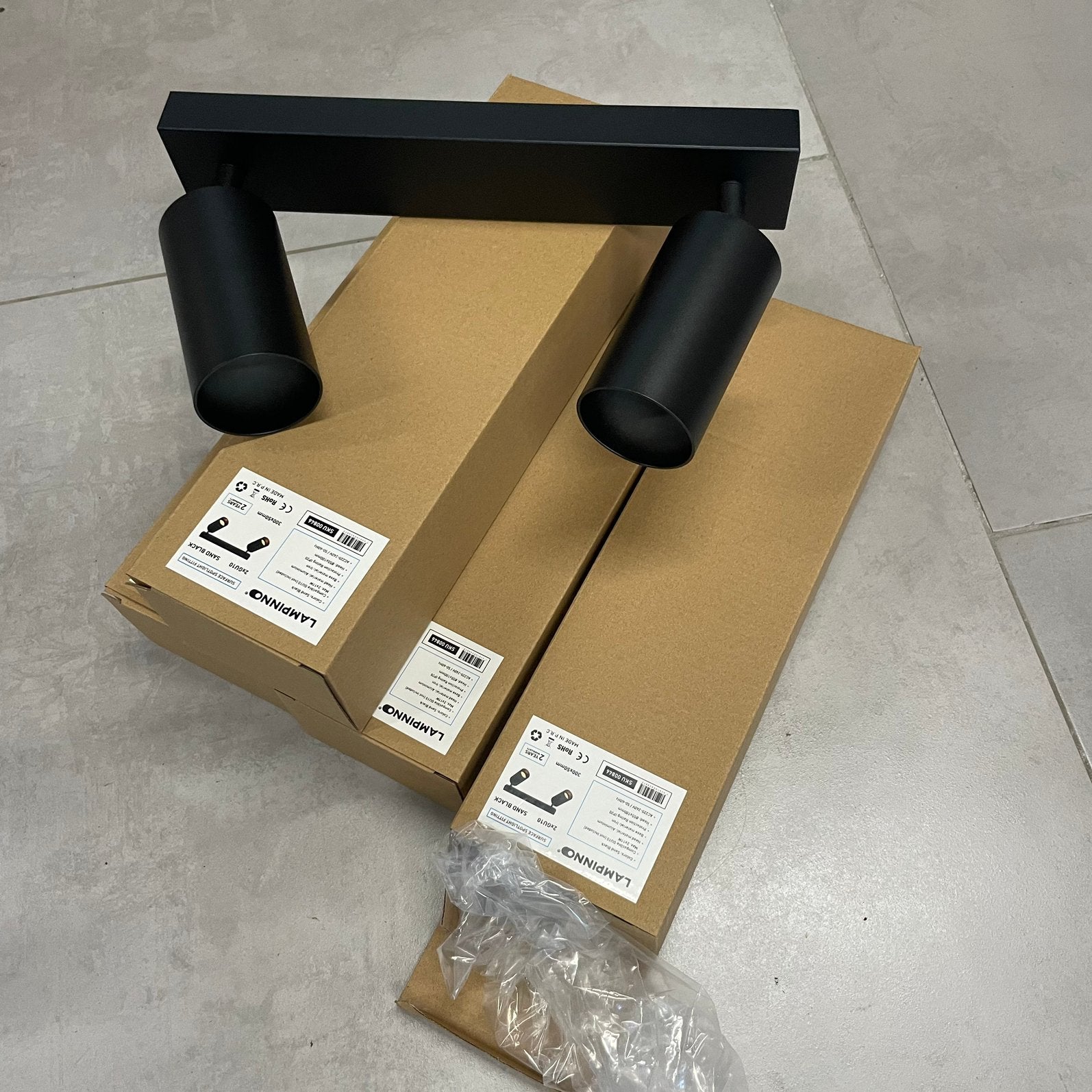 Nouveaux projecteurs de surface GU10 (4 pièces), Neuf, GU10, Compatible montage au plafond, Spot encastrable ou Spot mural