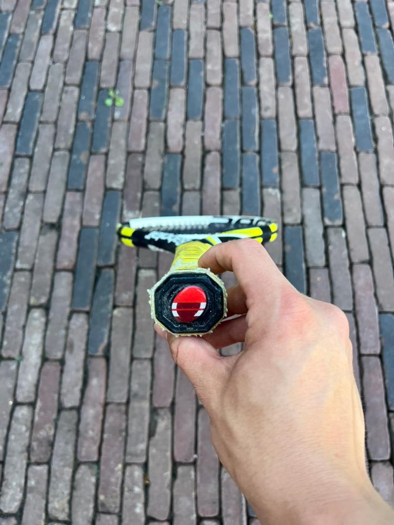 Babolat aero pro drive jr 245 g bespannen, Gebruikt, L1, Ophalen of Verzenden, Racket