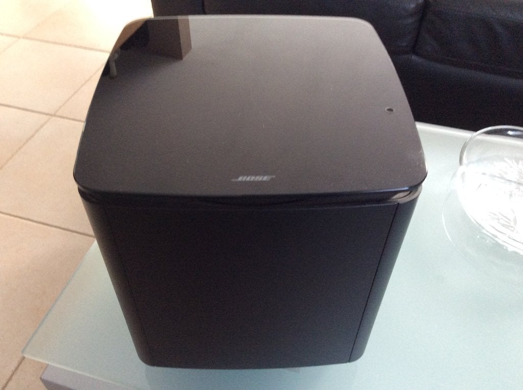 BOSE Acoustimass 300/ Bass Module 700, Ophalen of Verzenden, Zo goed als nieuw, Subwoofer, Bose