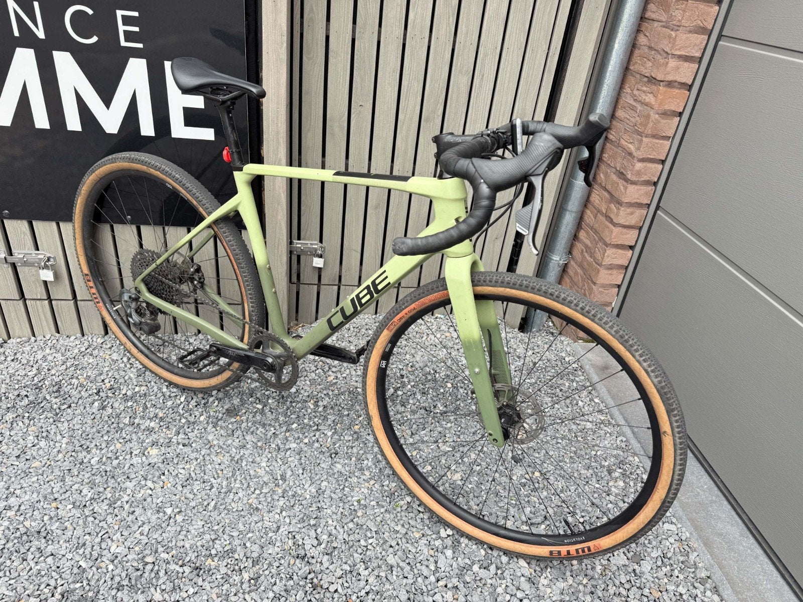 vélo gravel / Gravelbike Cube Nuroad c62 Carbone, Vélos & Vélomoteurs, Enlèvement