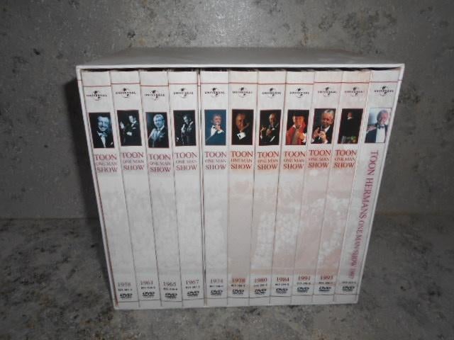 DVD Box Oevre Toon Hermans - 22 dvd's, Cd's en Dvd's, Ophalen of Verzenden, Zo goed als nieuw