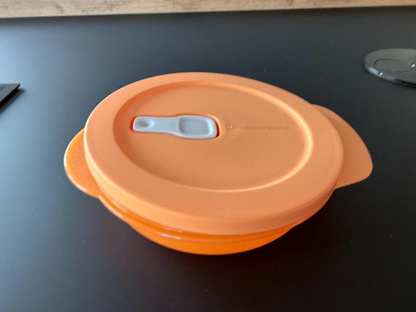 Boîte Tupperware réchauffer 390 ml, Maison & Meubles, Cuisine| Tupperware, Enlèvement ou Envoi, Comme neuf, Boîte