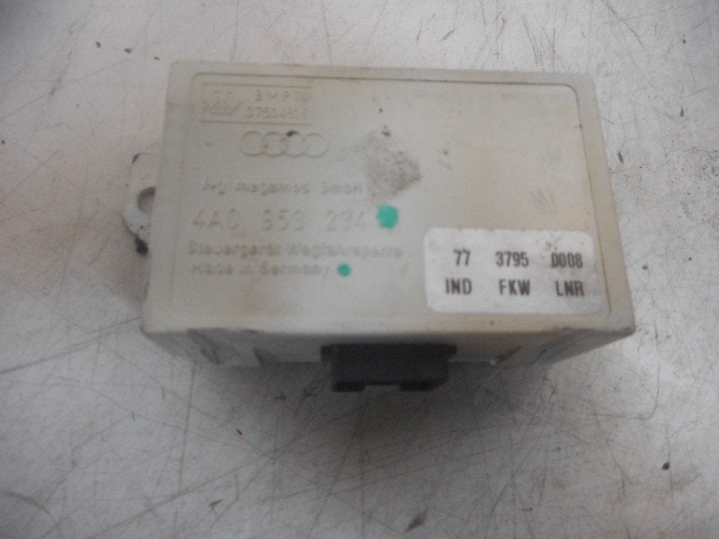 COMPUTER Audi A6 (C4) (01-1994/10-1997) (4a0953234), Auto-onderdelen, Info@audi.de, Audi, Audi AG, Gebruikt