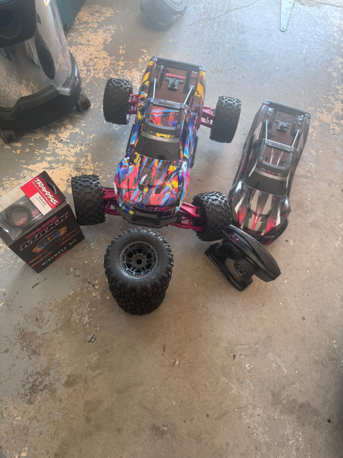 Traxxas widemaxx, Hobby & Loisirs créatifs, Échelle 1:10, Voiture off road, Comme neuf, Enlèvement