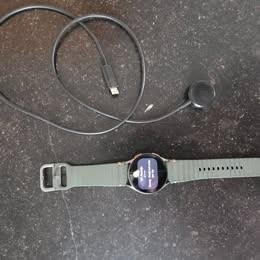 Montre Samsung Galaxy 7 (40 mm - LTE/4G), Bijoux, Sacs & Beauté, Montres connectées, Utilisé, Android, Vert, Distance, Bandage calorique