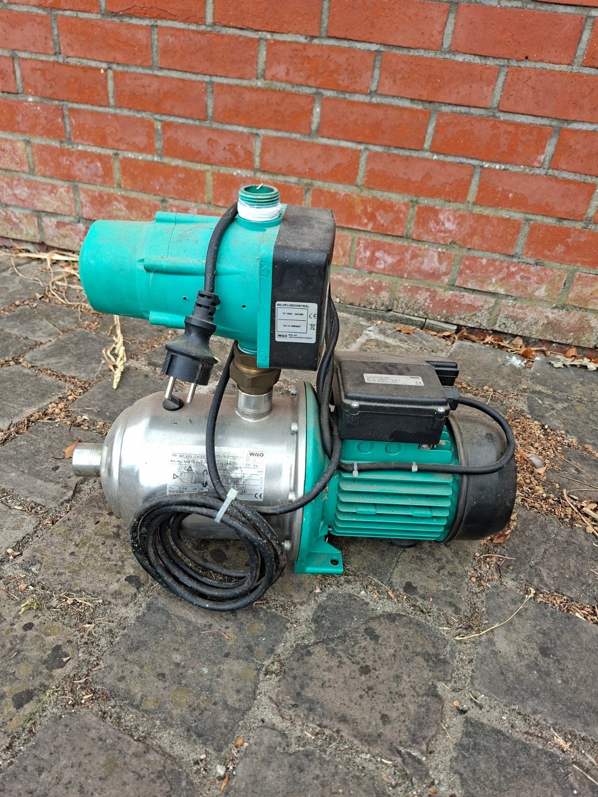 Wilo regenwaterpomp, Jardin & Terrasse, Pompes à eau, Enlèvement, Utilisé, Électrique, Pompe d'appoint
