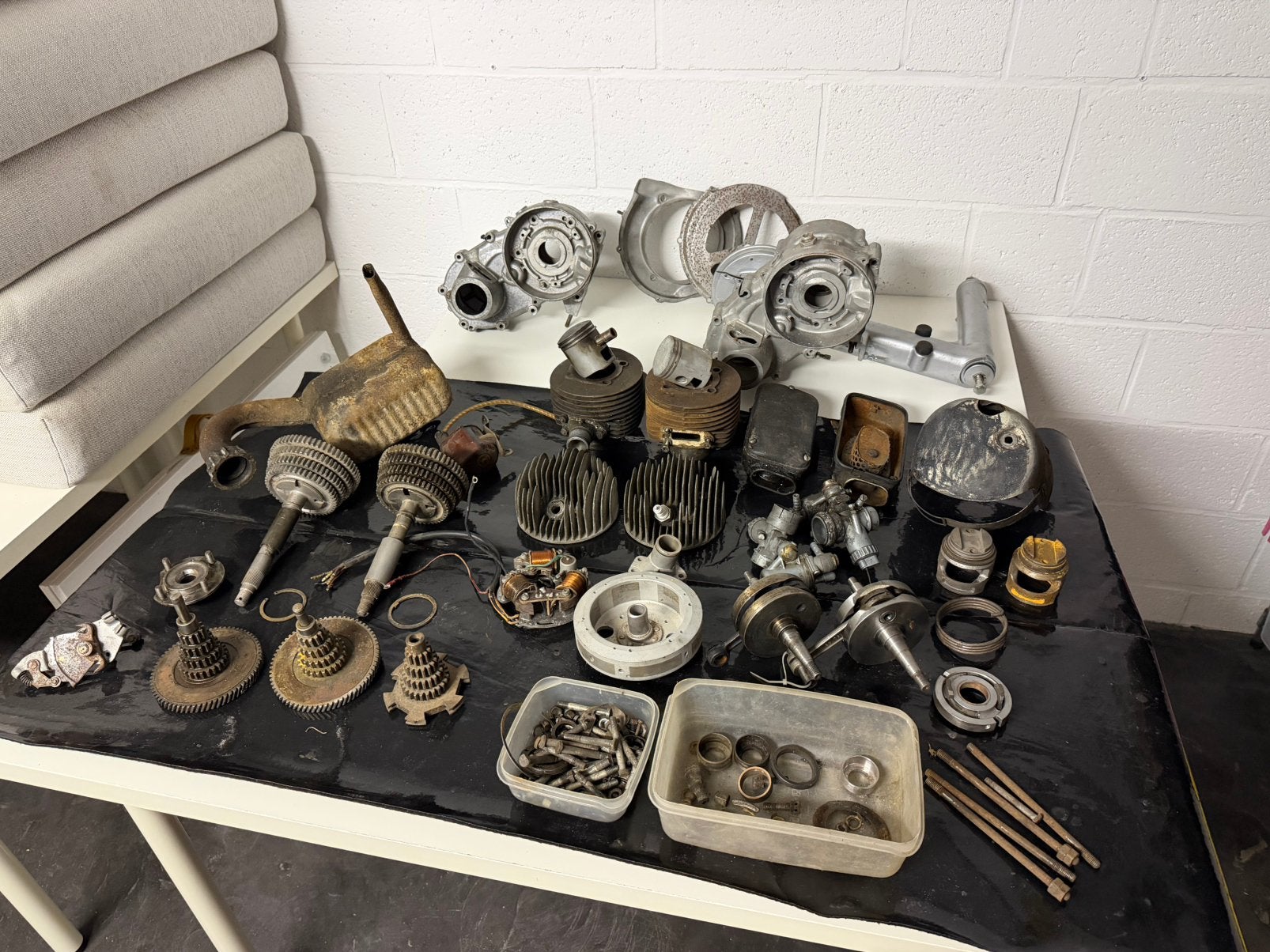 Vespa GS 150 Motor en onderdelen, Fietsen en Brommers, Ophalen of Verzenden