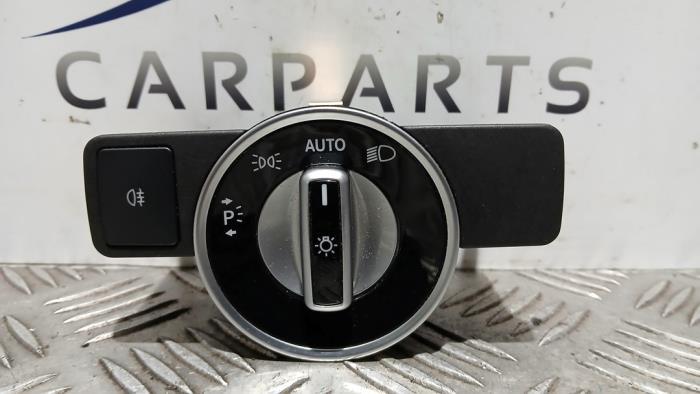 Licht Schakelaar van een Mercedes B-Klasse, Gebruikt, -, Ophalen of Verzenden, -