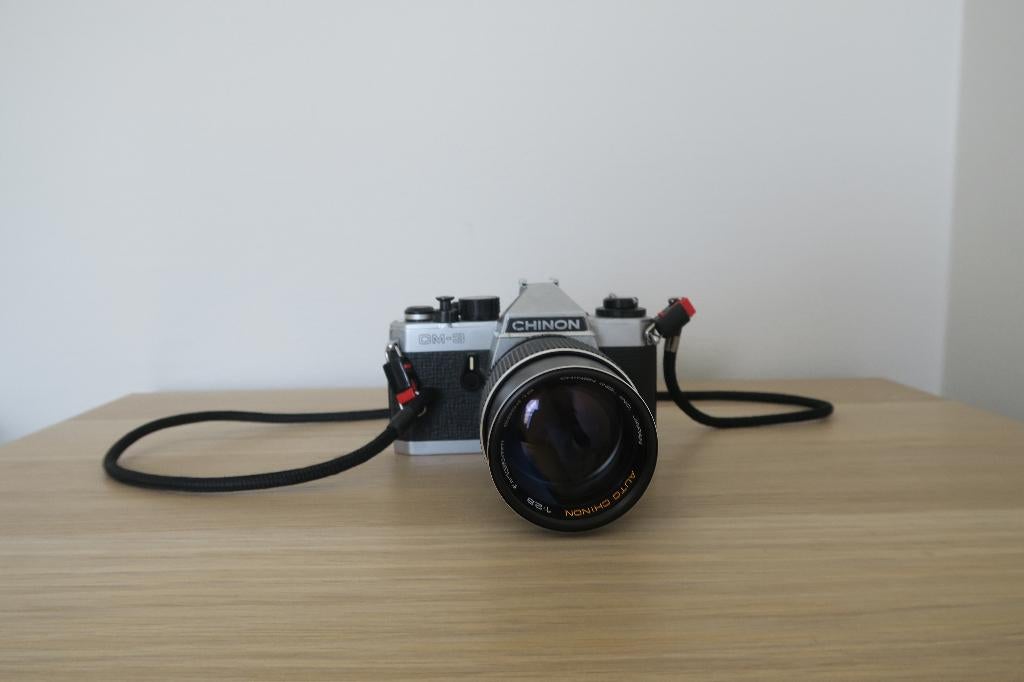 Chinon CM-3 - + objectif 135 mm - 1,8 et 55 mm 1,7, Enlèvement ou Envoi, Utilisé, Reflex miroir, Autres Marques