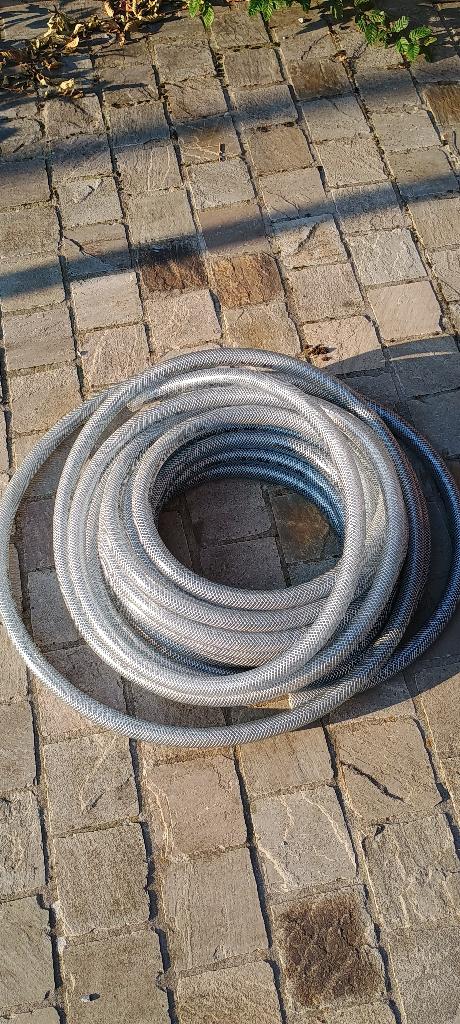 Tuyau souple Tricoflex 25x33 alimentaire: 25 mètres, Bricolage & Construction, Tuyaux & Évacuations, Neuf, Autres types, Enlèvement ou Envoi