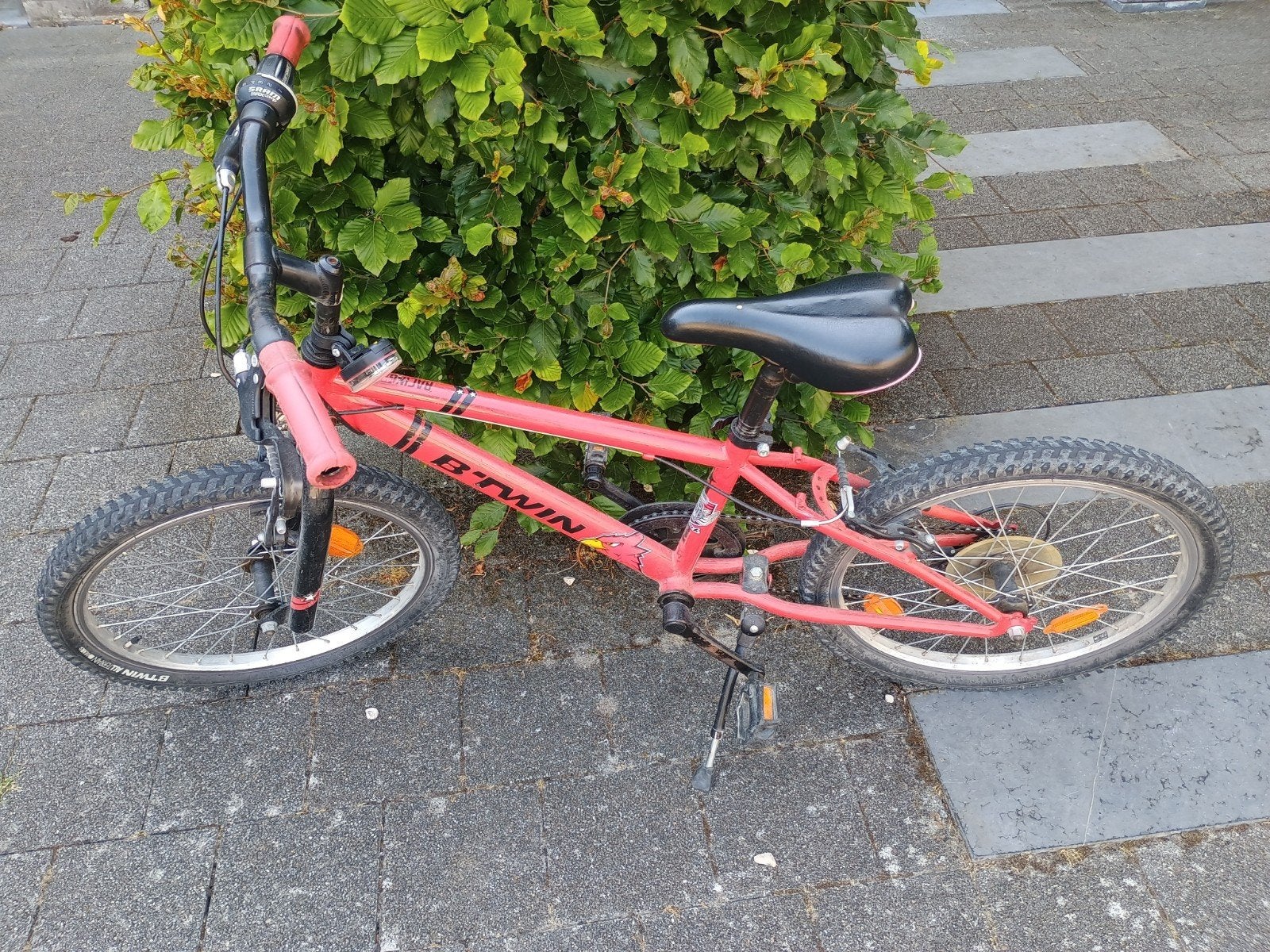 B-Twin Racing Boy 320, Fietsen en Brommers, Ophalen, 20 inch