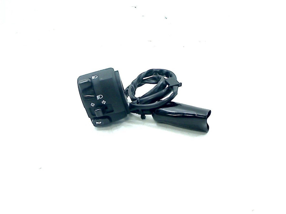 STUURSCHAKELAAR LINKS Kawasaki Z 400 (01-1970/-), Dhr. S. di Majo, Gebruikt, Info@cama-motorparts.nl, P.J. Troelstraweg 8 8
3144 CX  MAASSLUIS, NL