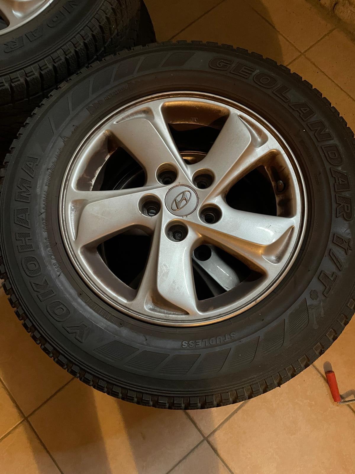 Jantes 16 pouce Hyundai, Auto-onderdelen, Banden en Velgen, Ophalen, Velg(en)