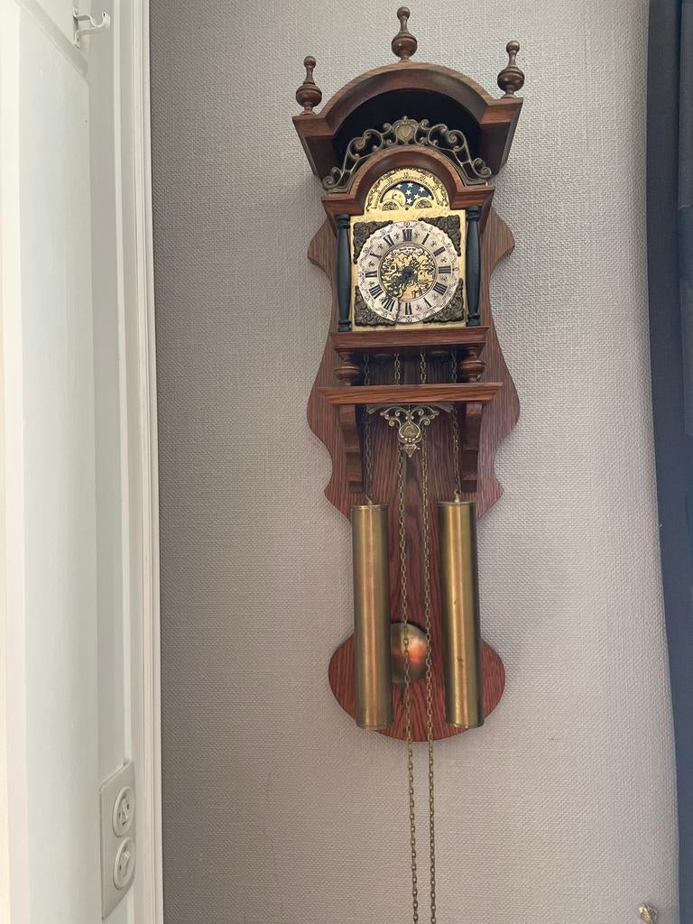 Vintage klok, Enlèvement