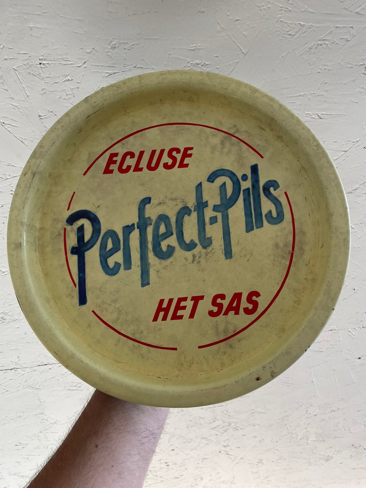 Emaille plateau perfect pils het sas ecluse, Collections, Enlèvement ou Envoi, Utilisé, Panneau, Plaque ou Plaquette publicitaire