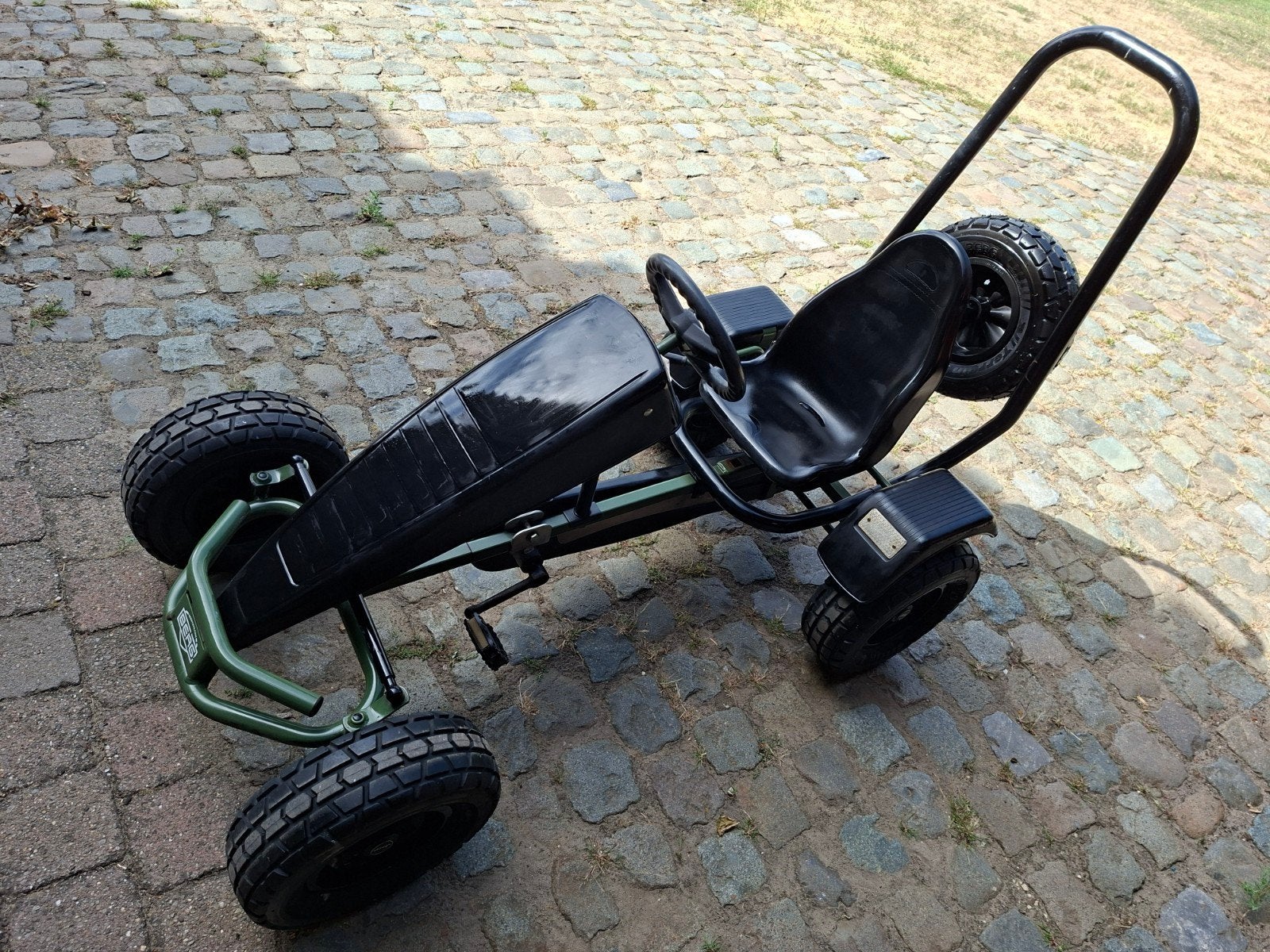 Gocart Berg (Jeep Wrangler), Enfants & Bébés, Jouets | Extérieur | Go-cart & Cuistax, Enlèvement, Comme neuf, Berg, Roue libre automatique