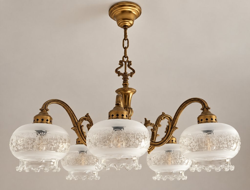 Kroonluchter met 5 takken en gebeitelde glazen bollen, Ophalen, Zo goed als nieuw, Glas, Vintage