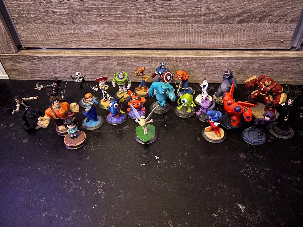 Full collection disney infinity, Consoles de jeu & Jeux vidéo, Consoles de jeu | Sony PlayStation 4, Enlèvement, Comme neuf