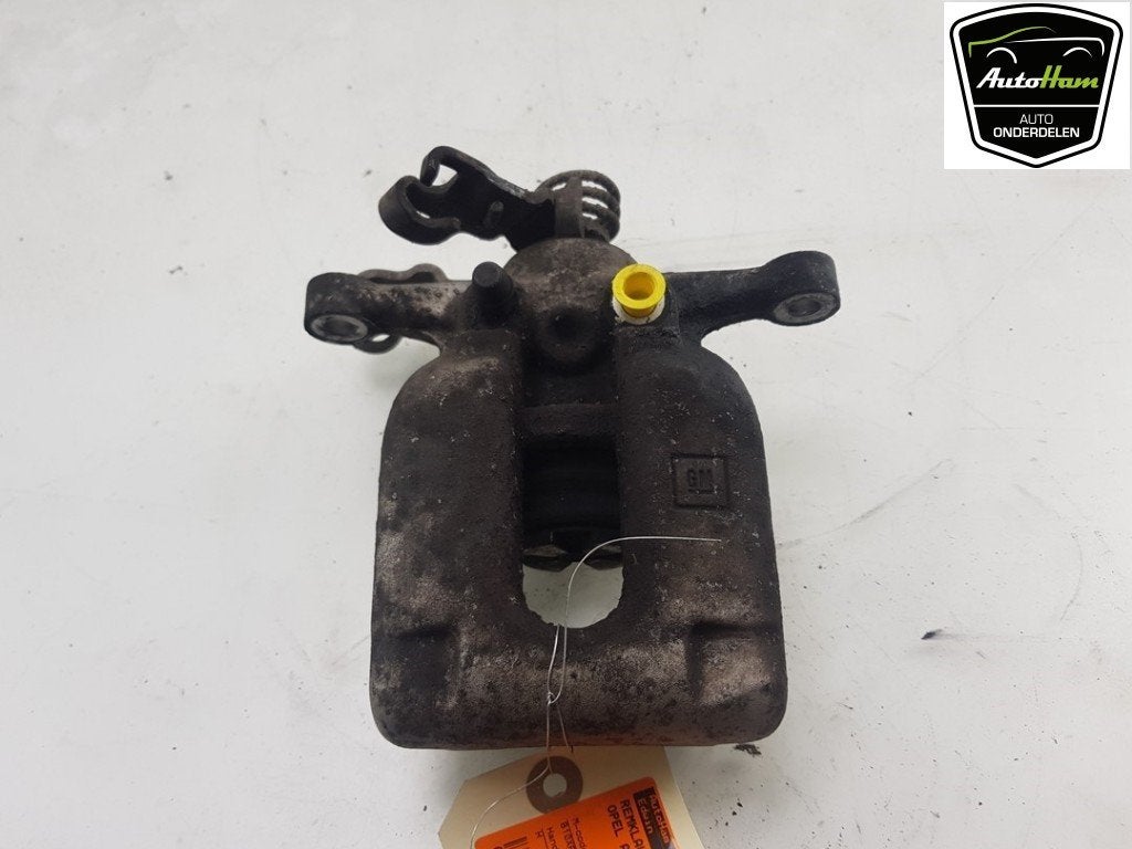 REMKLAUW LINKS ACHTER Opel Astra K Sports Tourer, Gebruikt, Opel