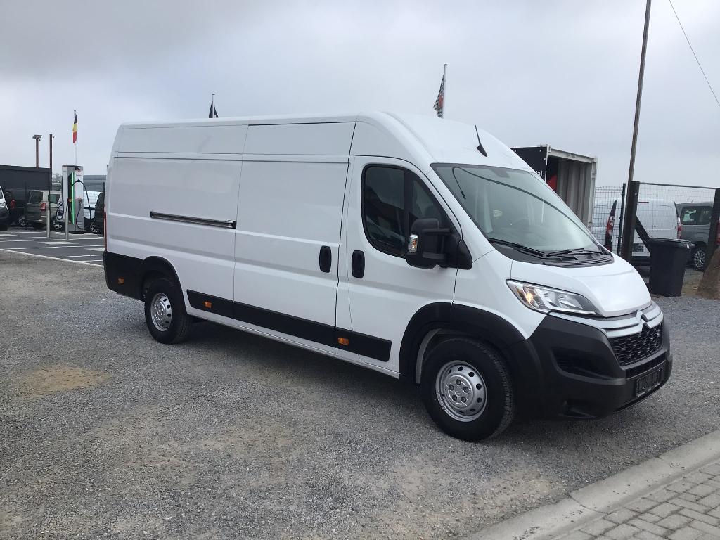 citroen jumper l4h2 165pk 2024 44000kmfull/option 19950e ex, Auto's, Bestelwagens en Lichte vracht, Voorwielaandrijving, Stof