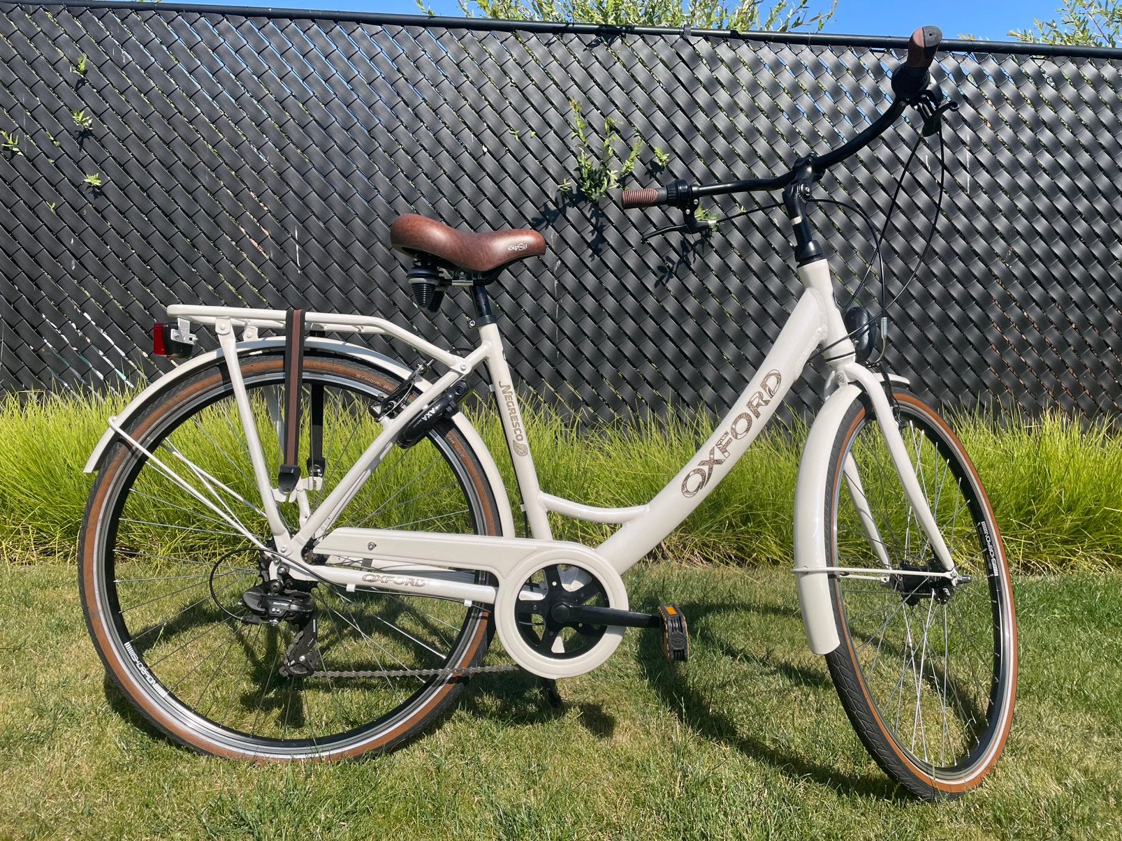 DAMESFIETS: OXFORD NEGRESCO PEARLIZED WHITE, Fietsen en Brommers, Fietsen | Dames | Sportfietsen en Toerfietsen, Zo goed als nieuw