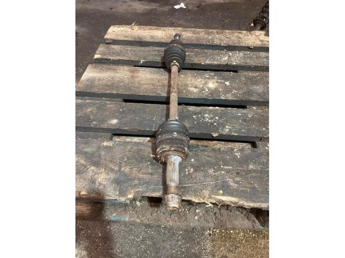 Arbre de transmission avant gauche d'un Citroen C1, -, 3 mois de garantie, Utilisé, -