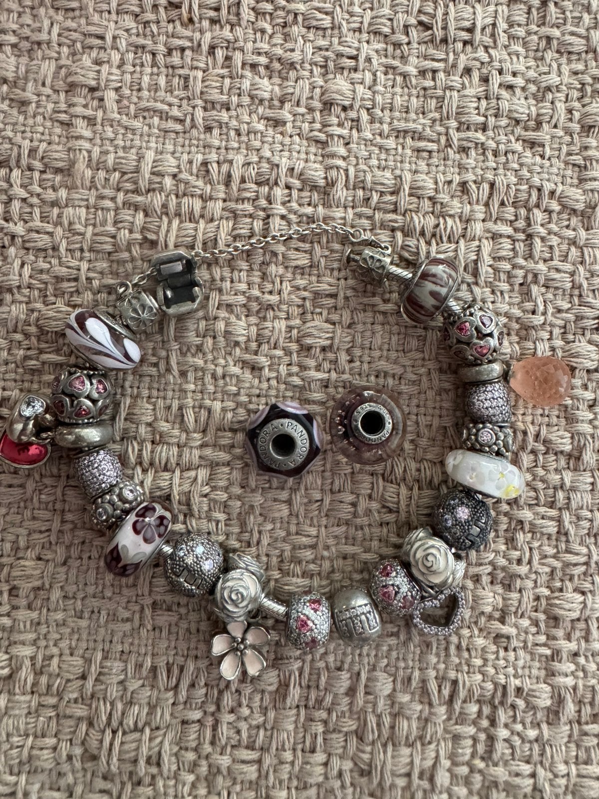 Armband Pandora, Handtassen en Accessoires, Armbanden, Gebruikt, Overige kleuren, Ophalen of Verzenden, Met bedels of kralen