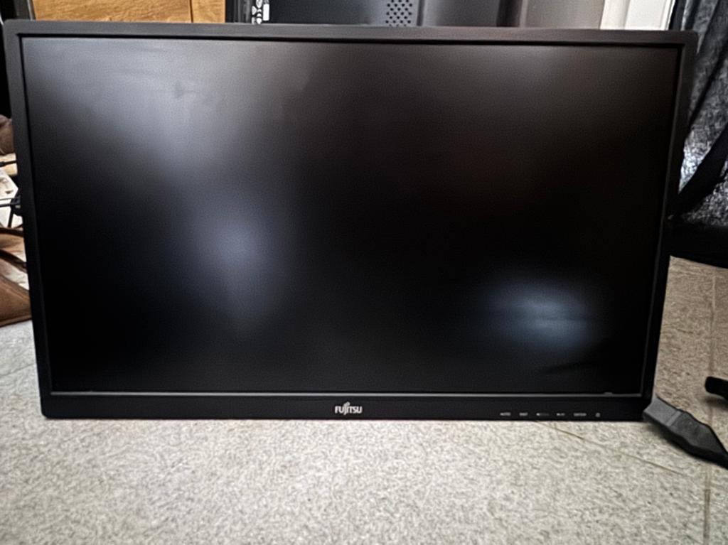 4 x computer schermen, Computers en Software, Monitoren, Ophalen, Overige resoluties, 60 Hz of minder, Gebruikt